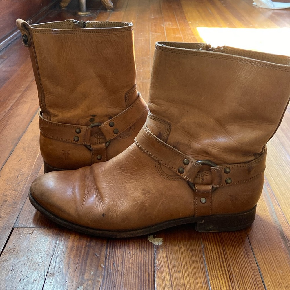 Frye Vernonica Harness Short Bootie - Zip
